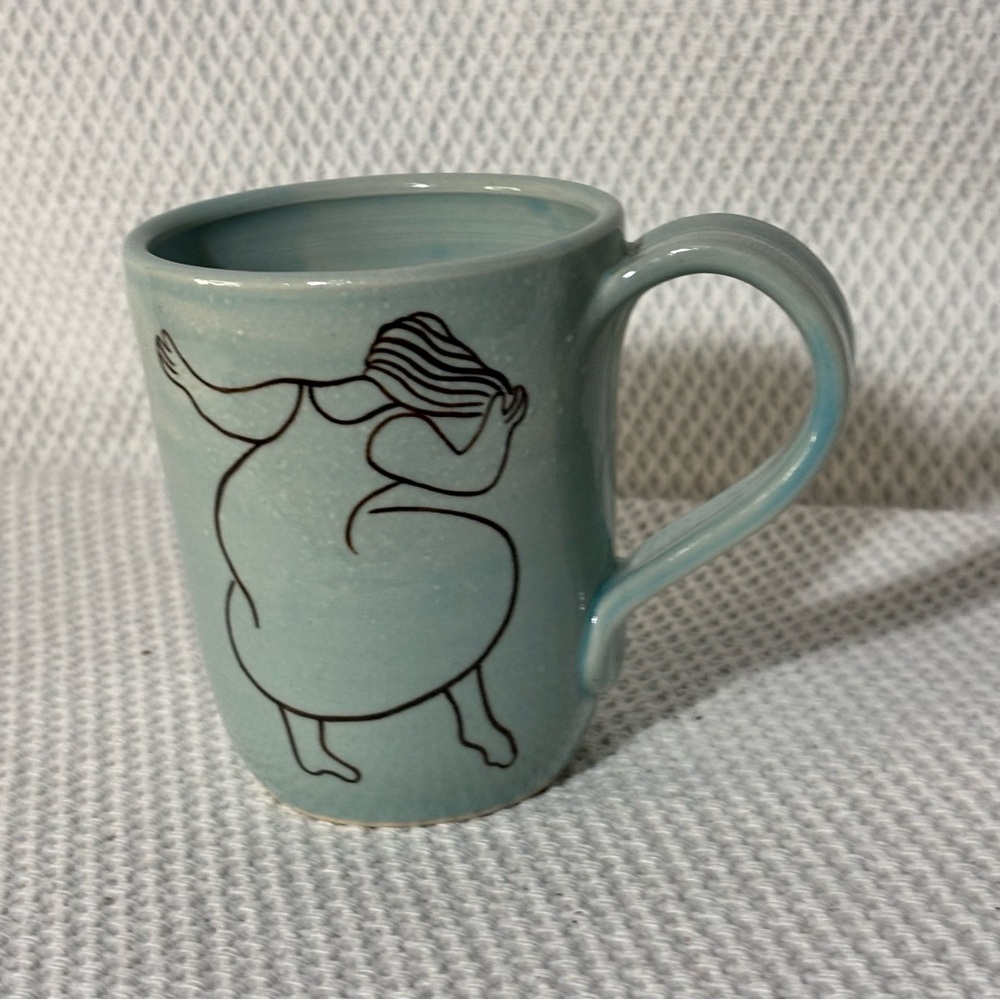 UNZUM Quesnel Quebec Artistic Celadon Ceramic Mug with Dancing Woman 14 oz